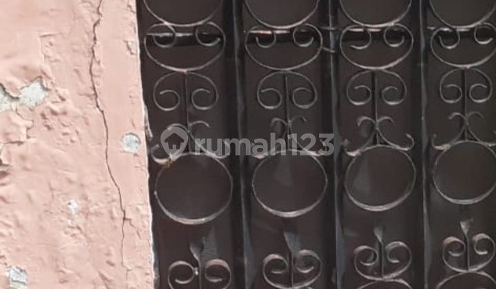 Dijual Rumah Anti Banjir di Utan Kayu 2