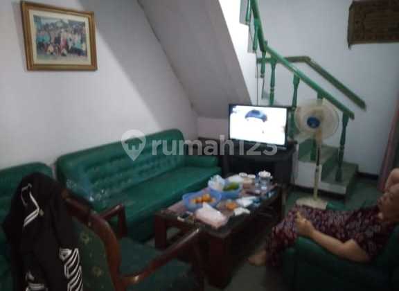 Dijual Rumah di Benda Jaya Duren Sawit Jakarta Timur. Strategis & Dekat Kemana Mana Rumah SHM 2