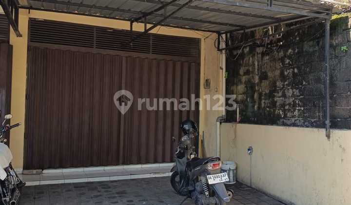 For Sale 2-Story Shop House Located in the Center of Denpasar City 2