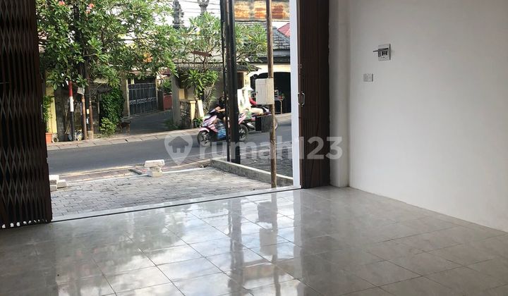 FOR SALE NEW AFFORDABLE 2-STORY SHOPHOUSE IN A BUSY AREA IN WEST DENPASAR