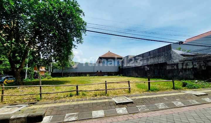 DIJUAL TANAH HOOK KAWASAN ELIT BAGUS DI RENON DENPASAR BALI 