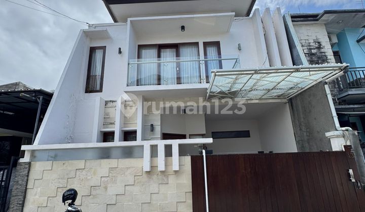 DIJUAL RUMAH 2 LANTAI MODERN LOK NYAMAN DI SIDAKARYA DENPASAR 