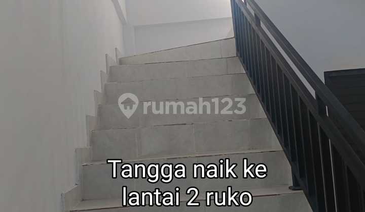 FOR RENT: 2-STORY SHOPHOUSE IN A BUSY LOCATION AT PADANGSAMBIAN, DENPASAR 2