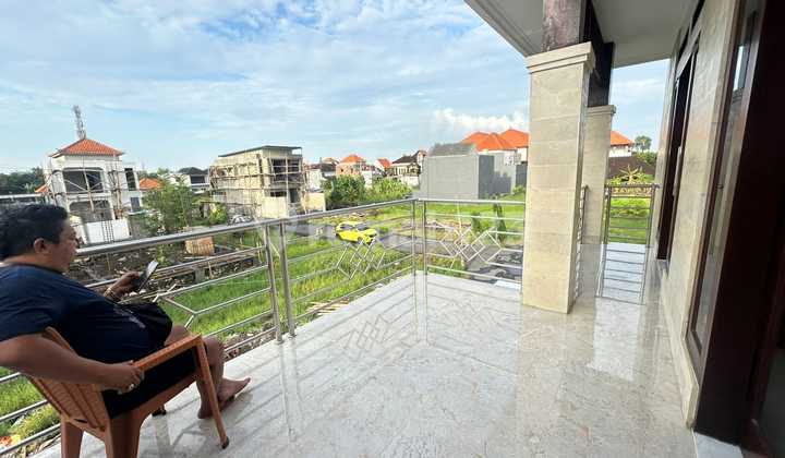FOR RENT: NEW MODERN 2-STORY HOUSE IN SIDAKARYA DENPASAR FOR RENT: NEW MODERN 2-STORY HOUSE IN SIDAKARYA DENPASAR
