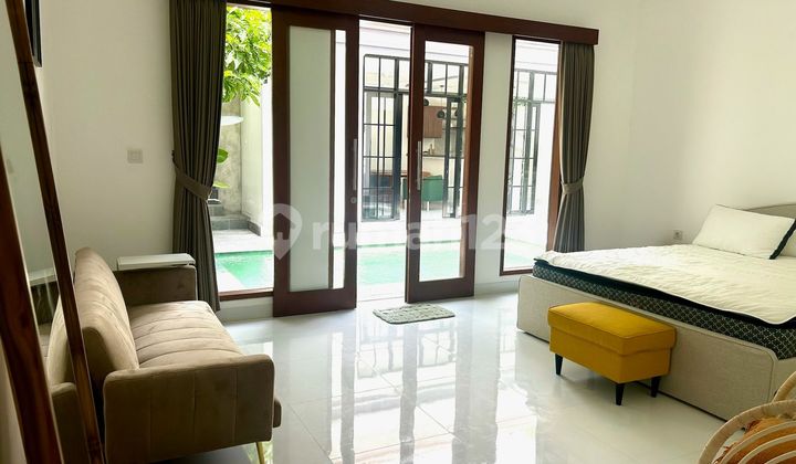 DISEWAKAN VILLA MODERN 2BR DI UMALAS KEROBOKAN BADUNG 