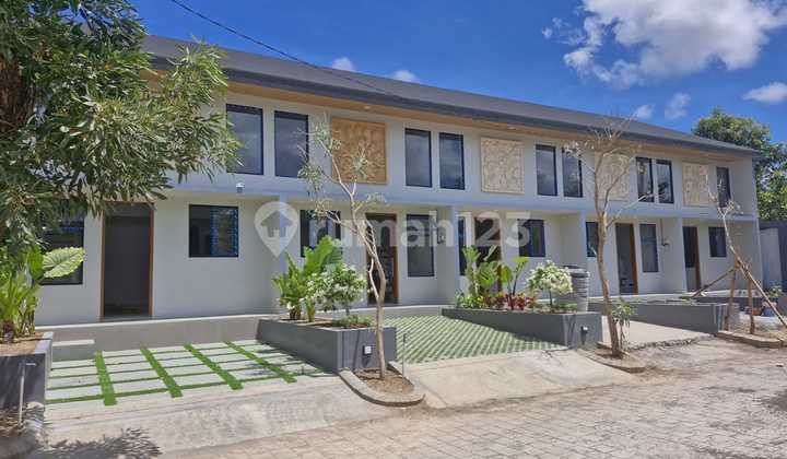 DISEWAKAN RUMAH MODERN MINIMALIS 2 LANTAI DI UNGASAN BADUNG BALI 