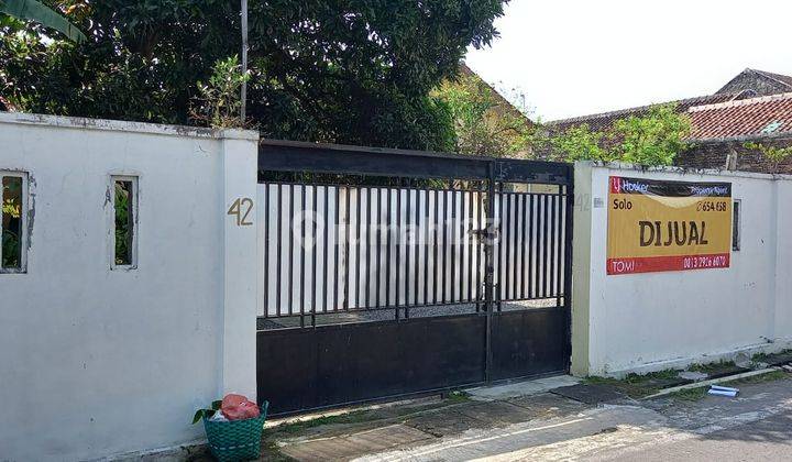 Rumah Tengah Kota Solo 1