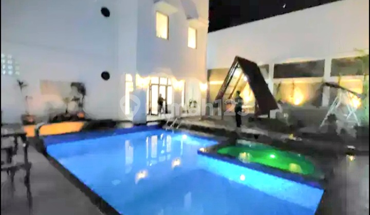 Hotel 1,150 M2-3 Star, Dago, Bandung-Ready for Take Over 1