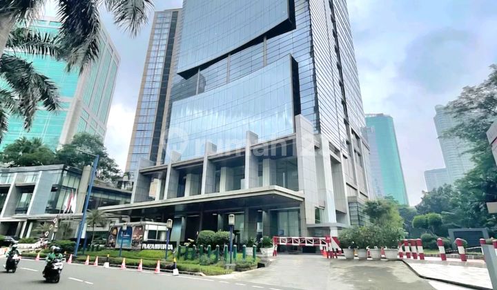 Full Floor Office Strata Title 800 M2 at Plaza Mutiara Uptown Kuningan, South Jakarta