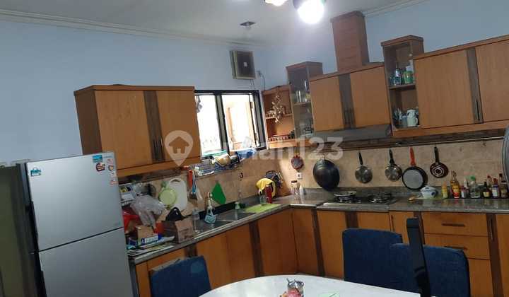 Rumah Siap Huni dan Furnished di Duri kepa dekat greenville dan tanjung duren- Jakarta Barat