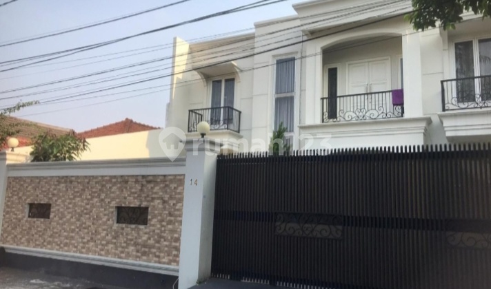 Harga Miring , Rumah Minimalis Mewah di Tebet Timur, Jalan 2 Mobil Lebar