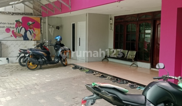 Tempat Usaha Murah di Tebet Barat, Lokasi Jln Raya