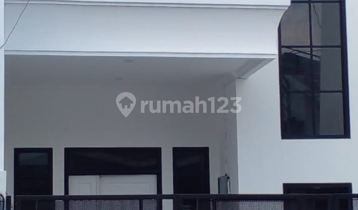 Rumah New Minimalis 2 Lantai di Limo,Depok, Area Komplek