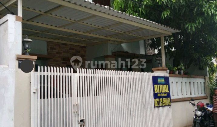 Dijual Rumah di Tebet Timur, Jalan 2 Mobil