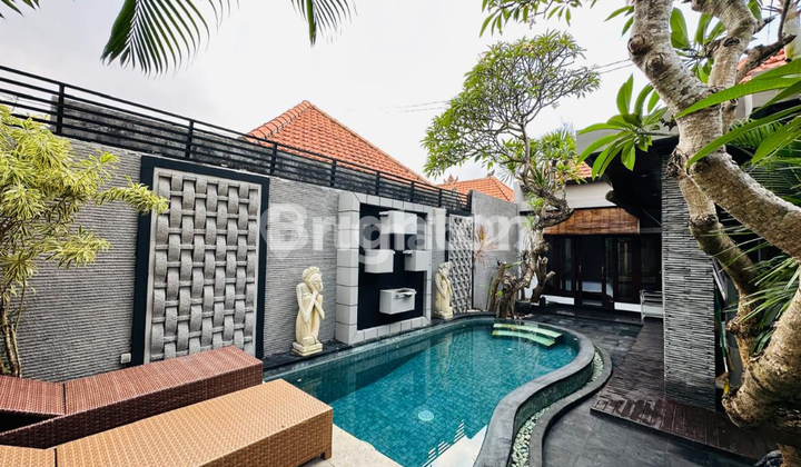 Disewakan Villa Nyaman & Strategis dengan Private Pool di Kerobokan 1