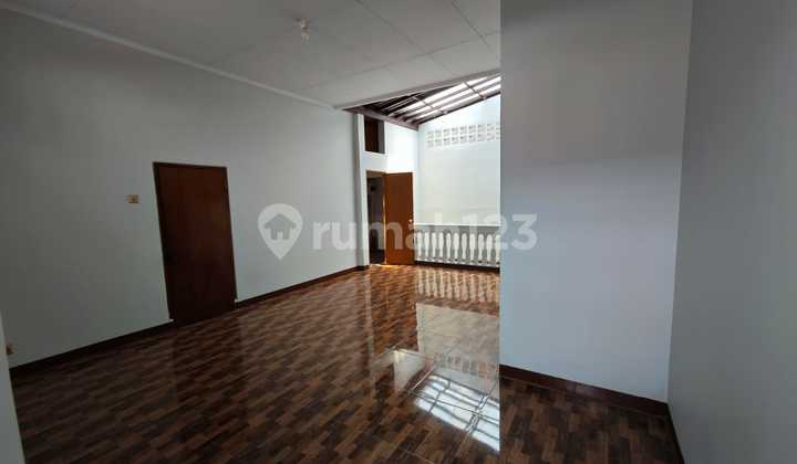 Dijual Rumah Luas & Strategis - Pondok Betung, Tangsel 2