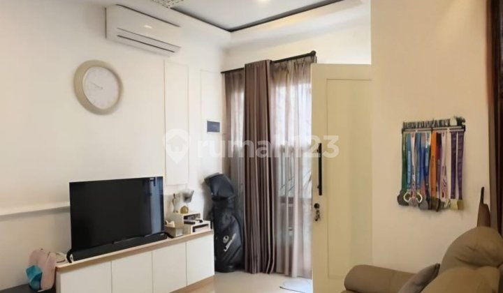 Tinggal Bawa Koper! Dijual Rumah Rapi & Siap Huni - Full Furnished 2
