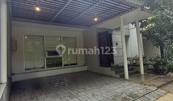 Serenia Hills - Furnished Comfortable House for Sale in a Lush Environment at the Premium Cluster Lebak Bulus, SHM House. 2