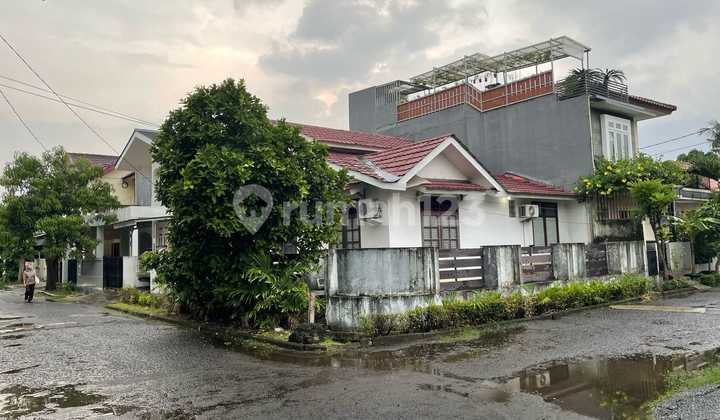 Rumah Hook Bebas Banjir Dalam Lingkungan Tenang Dan Lokasi Strategis 1