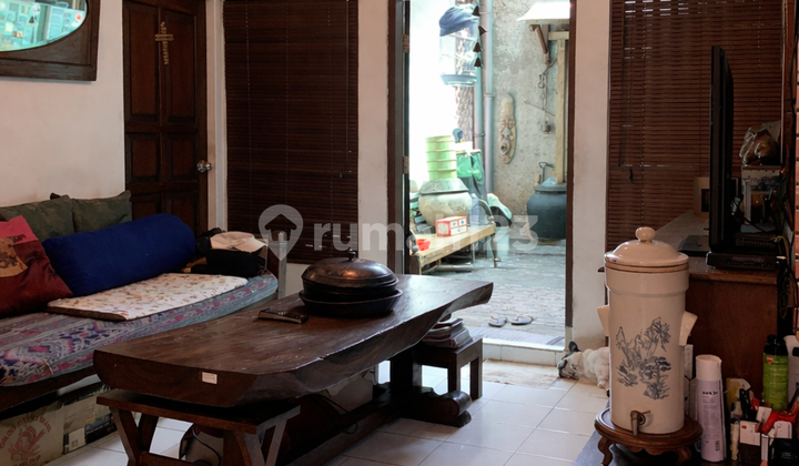 Dijual Rumah Strategis Bintaro Jaya Sektor 1 - Jakarta Selatan 2