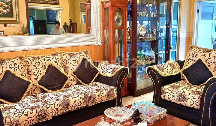 Dijual Cepat - Rumah Strategis Tanah Kusir, Kebayoran Lama, Jakarta Selatan 2