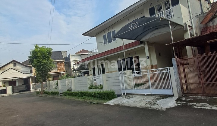 Dijual Rumah Hook Rapi Terawat Siap Huni Selangkah Bintaro Plaza dan Stasiun Pondok Ranji