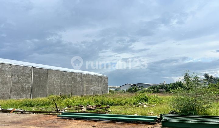 For Rent: Attached Warehouse in Subang, Strategic Location with 40 Feet Container Access and Industrial Permit For Rent: Attached Warehouse in Subang, Strategic Location with 40 Feet Container Access and Industrial Permit