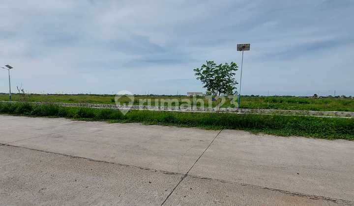 For Sale Warehouse Plot Laksana Strategic Location and 40 Feet Access