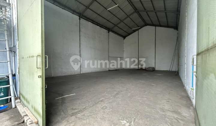 For Sale: Kosambi Permai Warehouse, strategic location, industrial permit, container access.
