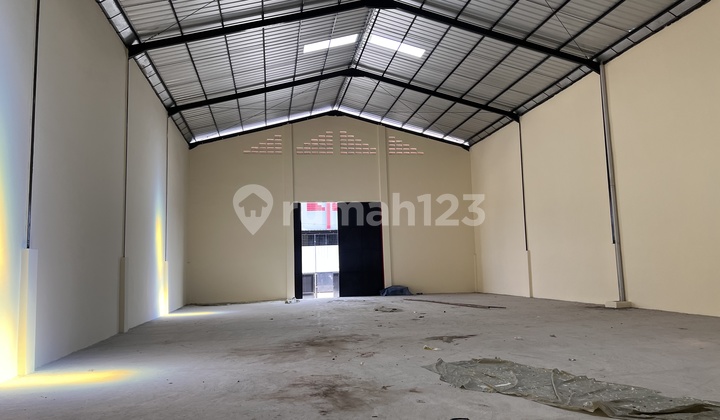 Salembaran Dadap Good Quality Warehouse, Ready to Use, Free from Illegal Fees, 40 Feet Container Access