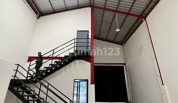 Disewakan Gudang Dikomplek Kamal Bisnis Center