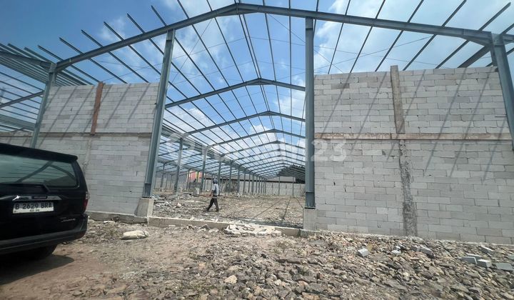 For Rent, Jatake Industrial Area Warehouse, Flood-Free, Access for 40-Foot Containers. For Rent, Jatake Industrial Area Warehouse, Flood-Free, Access for 40-Foot Containers.