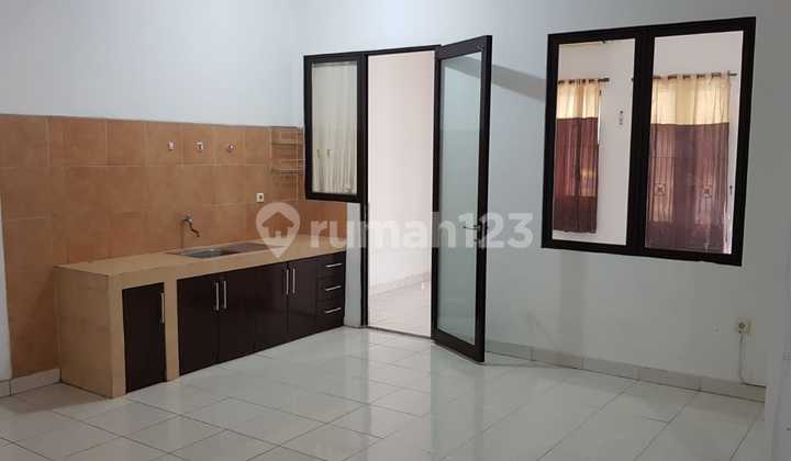 Turun Harga, Rumah 1 Lantai Di Cluster Legenda Wisata 2