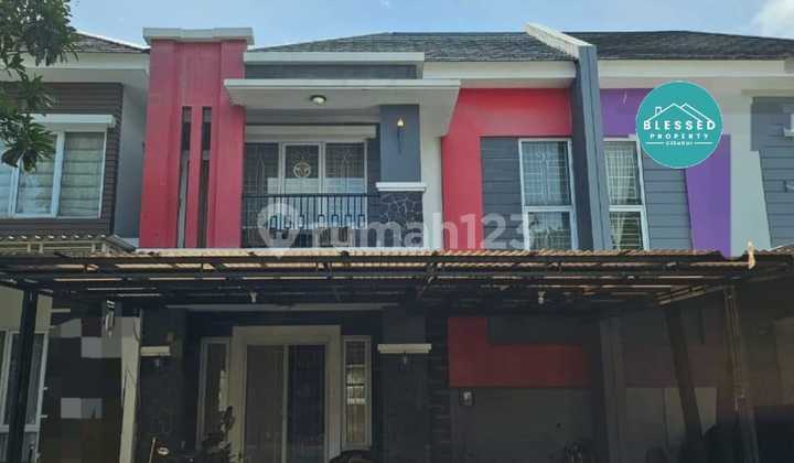 Rumah 2 Lantai Siap Huni di Kotawisata