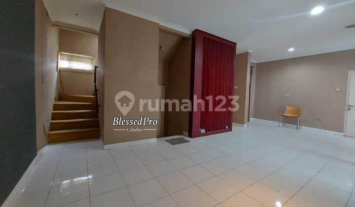 Ready-to-Occupy House in the Favorite Cluster of Cibubur Tourist City 2