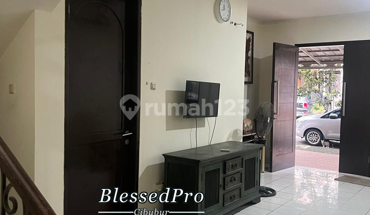 Di Jual Rumah Cozy dan Aman di Cluster Tengah Legenda Wisata Cibubur 2