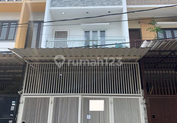 Rumah 4 Lantai Di Jelambar 4x15 Bagus Shm Semi Furnished