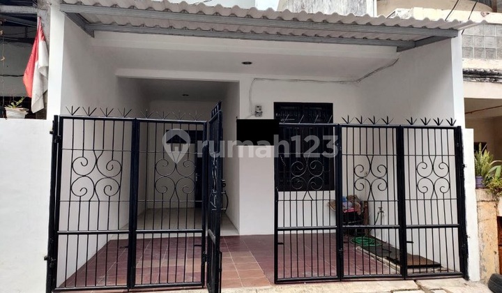 Rumah 1 1/4 Lantai Di Cengkareng Indah 5x15 Shm Baru Renovasi