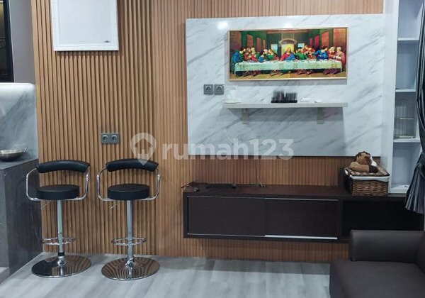 Rumah 2 Lantai Di Pantai Indah Kapuk 2 6x10 Furnished Brand New  2