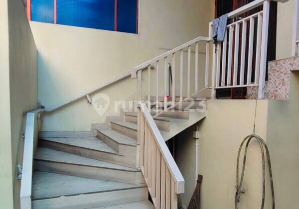 3.5-Story House in Pluit Muara Karang 6x17 with Certificate of Ownership 2