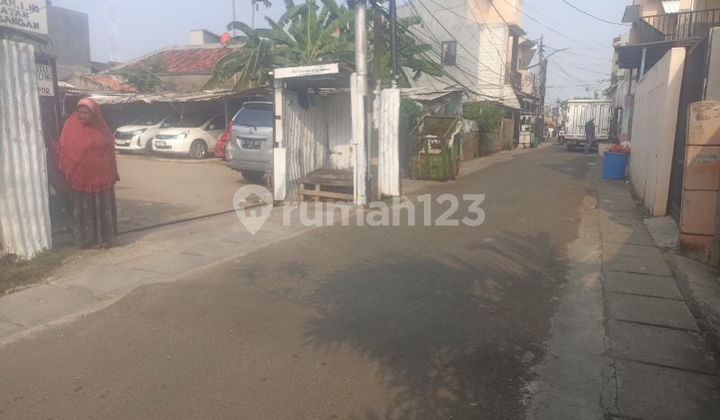 Tanah Di Meruya Selatan 700 M² Shm