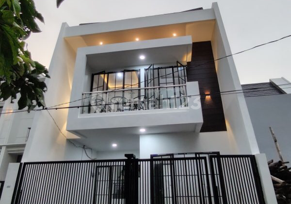 Rumah 2 Lantai Di Meruya Utara Brand New 6x10