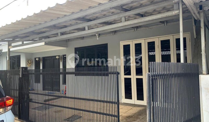 Rumah 1 Lantai Hook di Cengkareng 200M² Bagus SHM Rumah 1 Lantai Hook di Cengkareng 200M² Bagus SHM