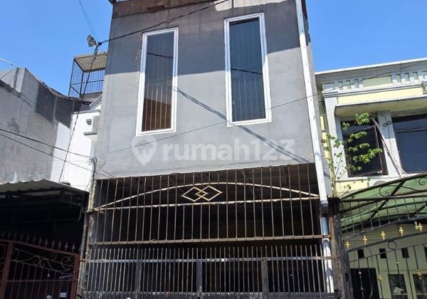 3-Story House in Permata Taman Palem 55m² with Freehold Title 3-Story House in Permata Taman Palem 55m² with Freehold Title