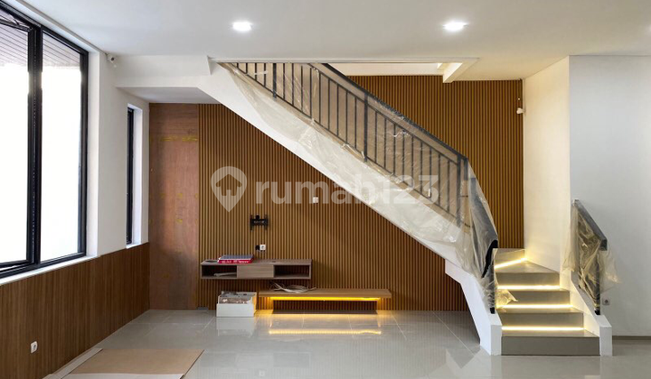 Rumah 2 Lantai Di Citra Garden 1 Kalideres Brand New 8x15 SHM 2