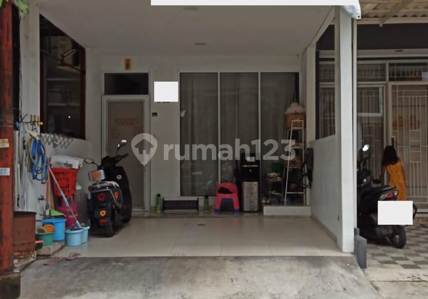 Rumah 2 Lantai Di Cengkareng Bagus Fully Furnished SHM