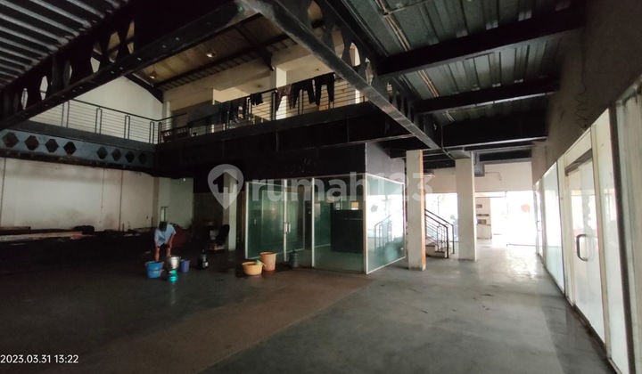 Ruang Tempat Usaha Hook 2 Lantai Mainroad Jl Dewi Sartika Bandung Ruang Tempat Usaha Hook 2 Lantai Mainroad Jl Dewi Sartika Bandung