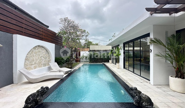 Villa Long Lease di Umalas Bumbak, Badung Villa Long Lease di Umalas Bumbak, Badung
