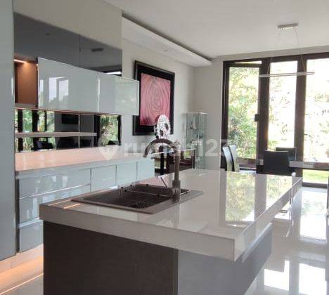 Rumah Mewah 3 Lantai Dago Pakar Resort View Kota Bandung  2