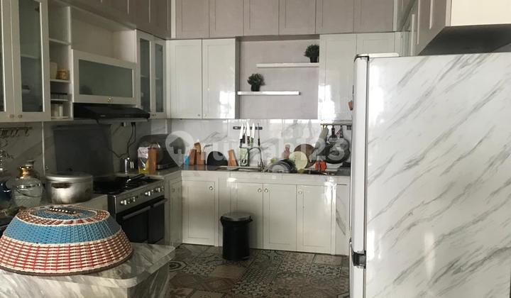 Rumah Kost 3 Lantai di Cigadung Indah Bandung